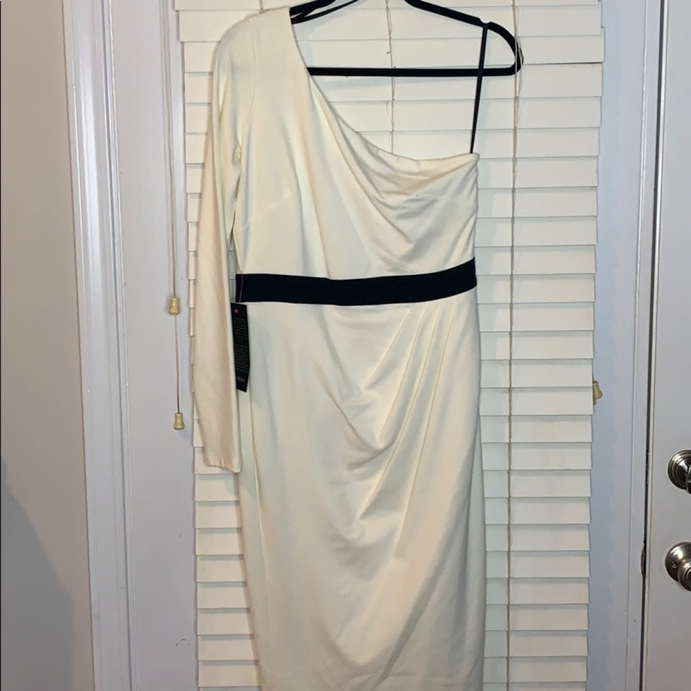 NWT Bebe one shoulder dress | Size L